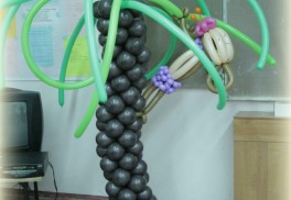 Фигура №7. Пальма из воздушных шаров. 1400 руб.